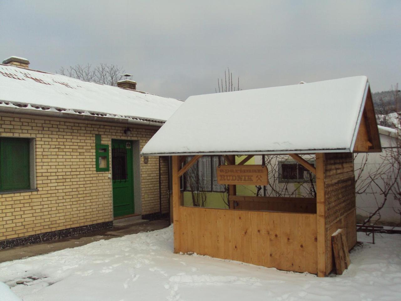 Apartman Rudnik 维尔蒂尼克 外观 照片